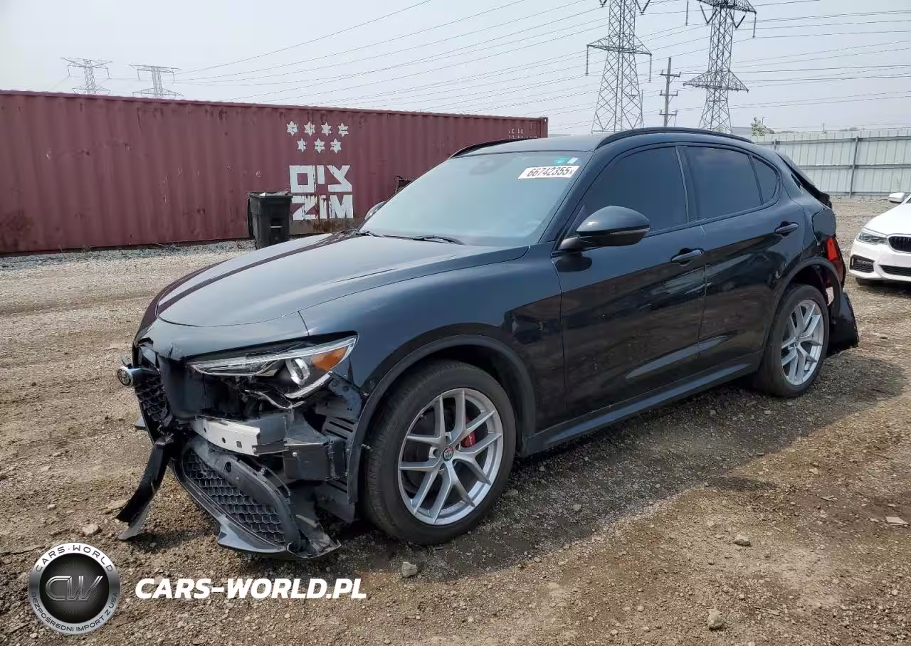 2019 Alfa Romeo Stelvio Ti