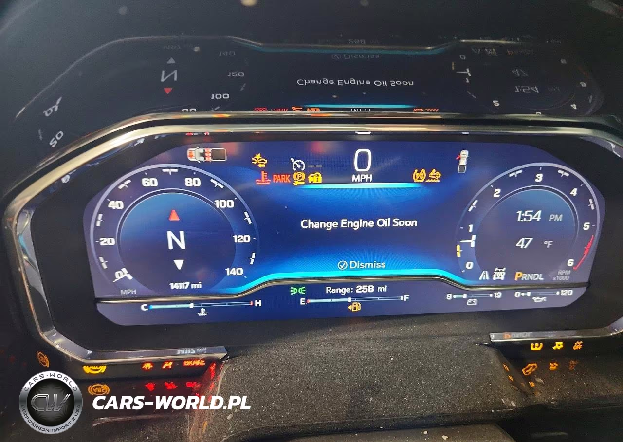 2025 Chevrolet Silverado K1500 Lt VIN:3GCUKDE81SG158167 - 9