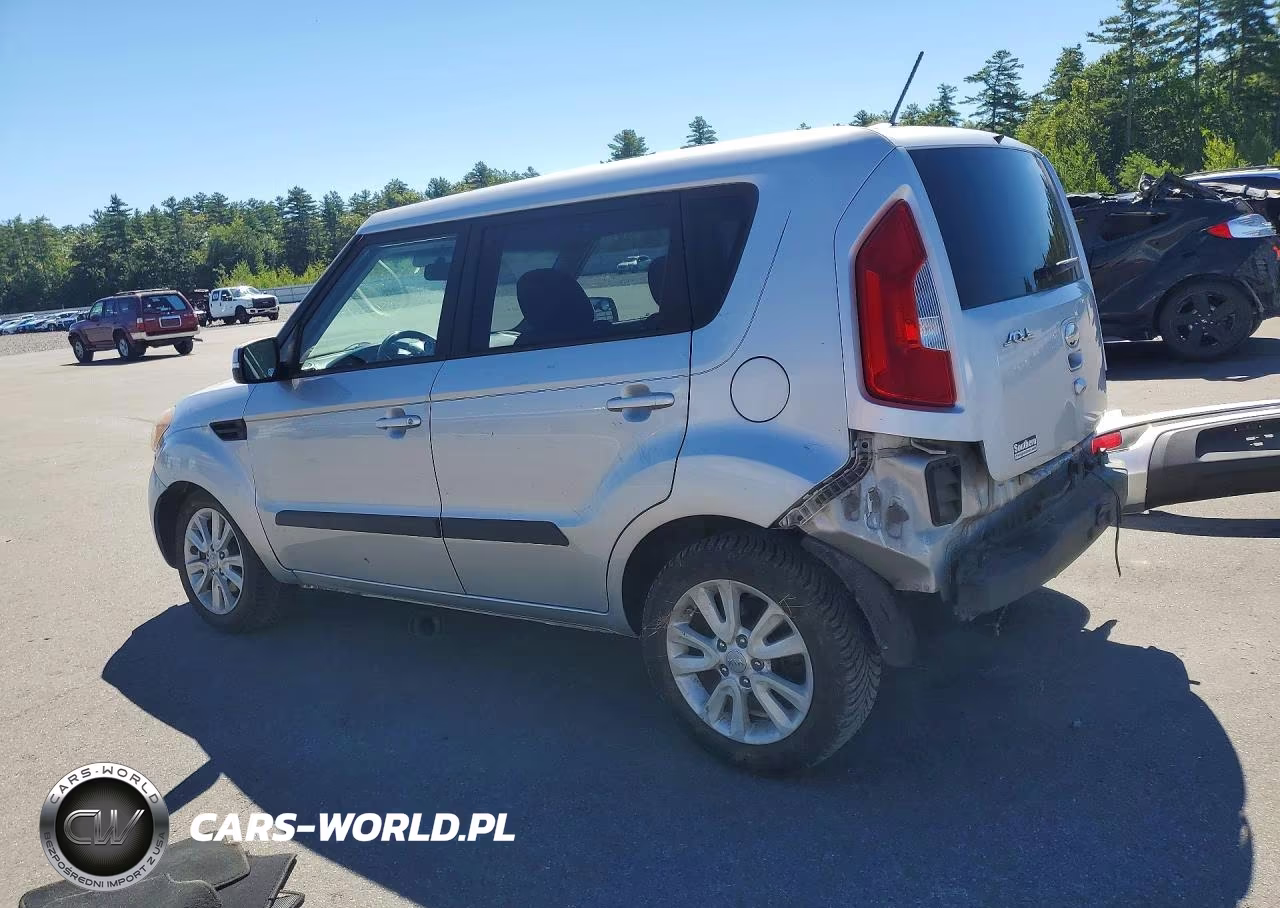 2013 Kia Soul + VIN:KNDJT2A66D7777175 - 2