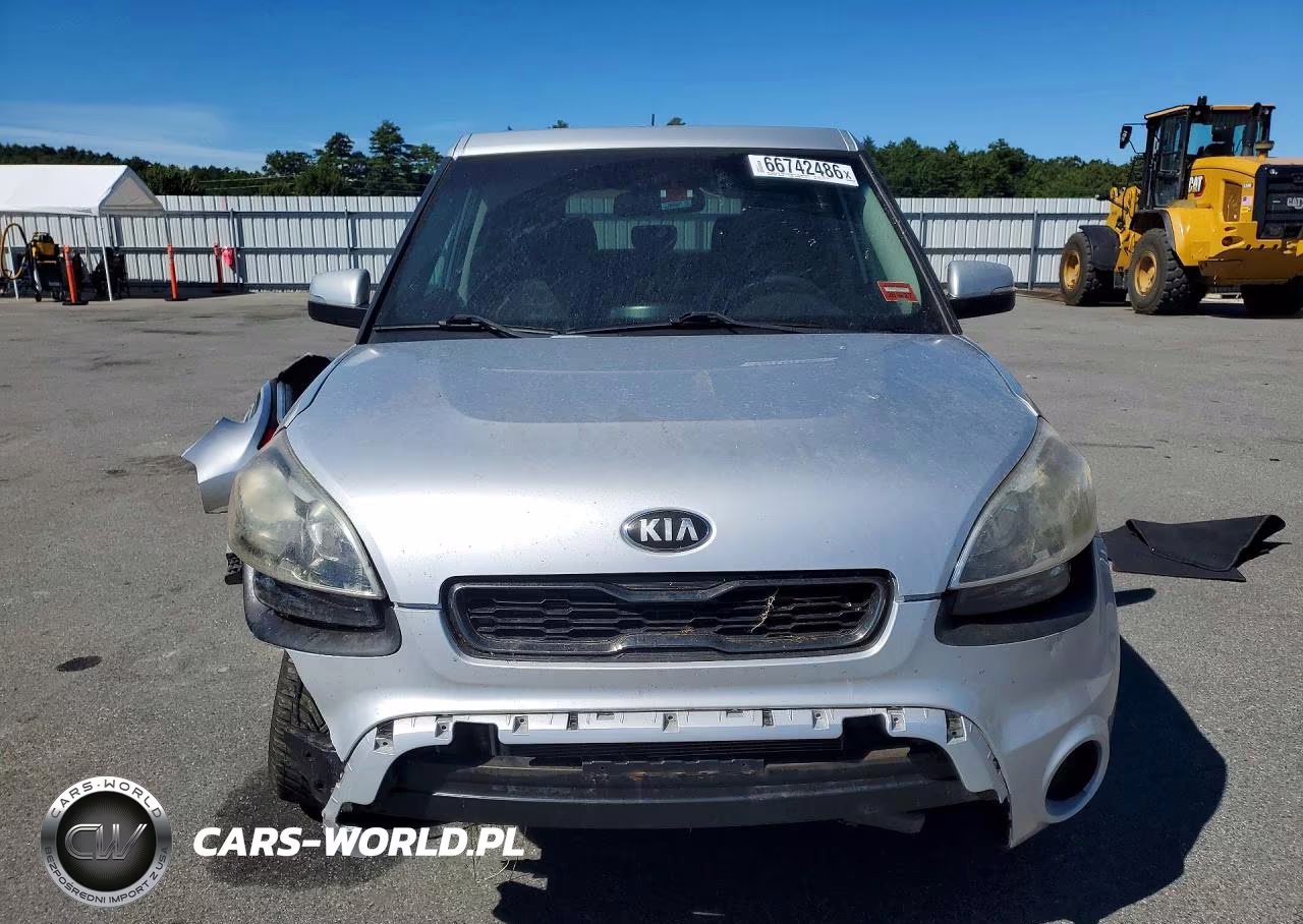 2013 Kia Soul + VIN:KNDJT2A66D7777175 - 5