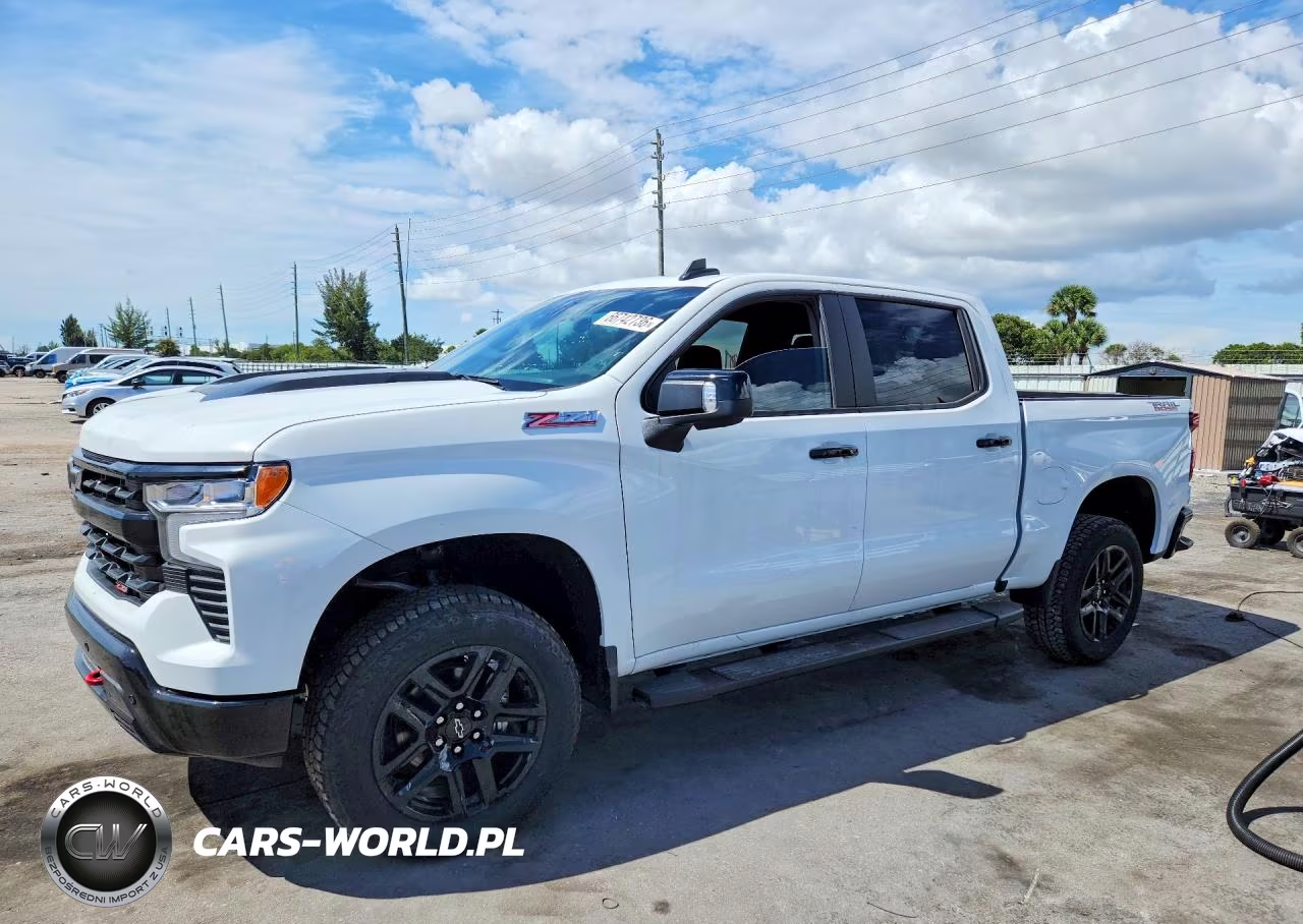 2026 Chevrolet Silverado K1500 Lt Trail Boss – zdjęcie 1 z 11