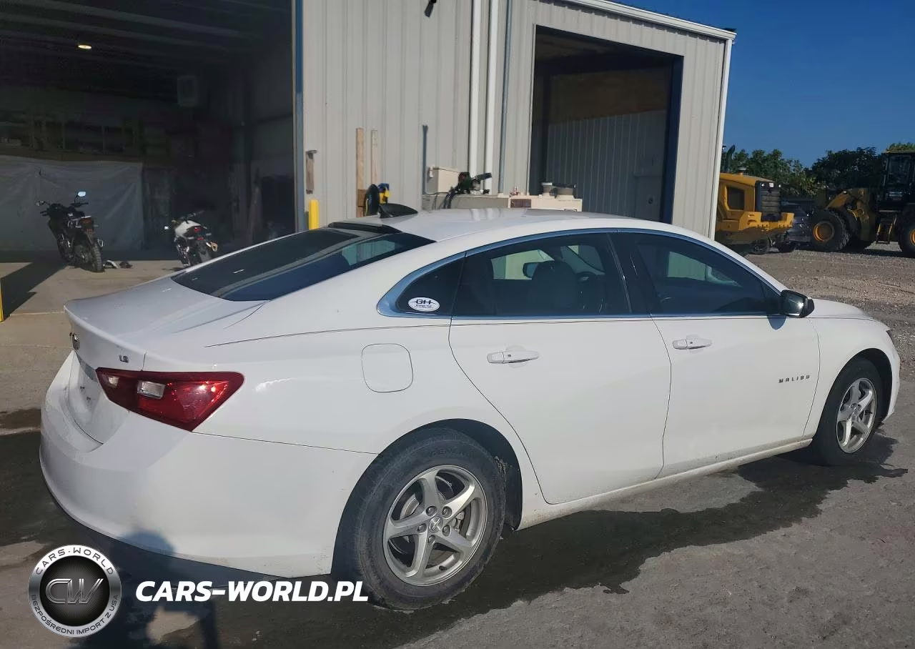 2016 Chevrolet Malibu Ls VIN:1G1ZB5ST2GF308051 - 3
