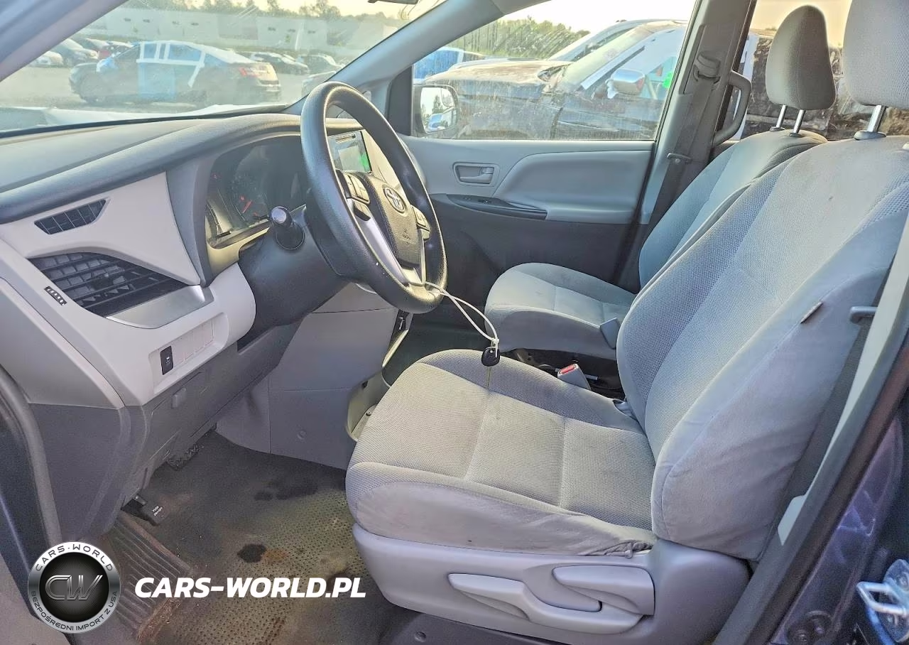 2017 Toyota Sienna L 7-Passenger VIN:5TDZZ3DC9HS868767 - 7