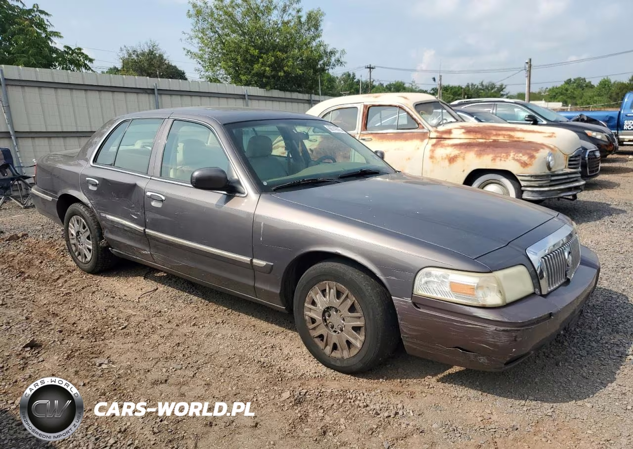 2007 Mercury Grand Marquis Gs VIN:2MEFM74W47X620432 - 4