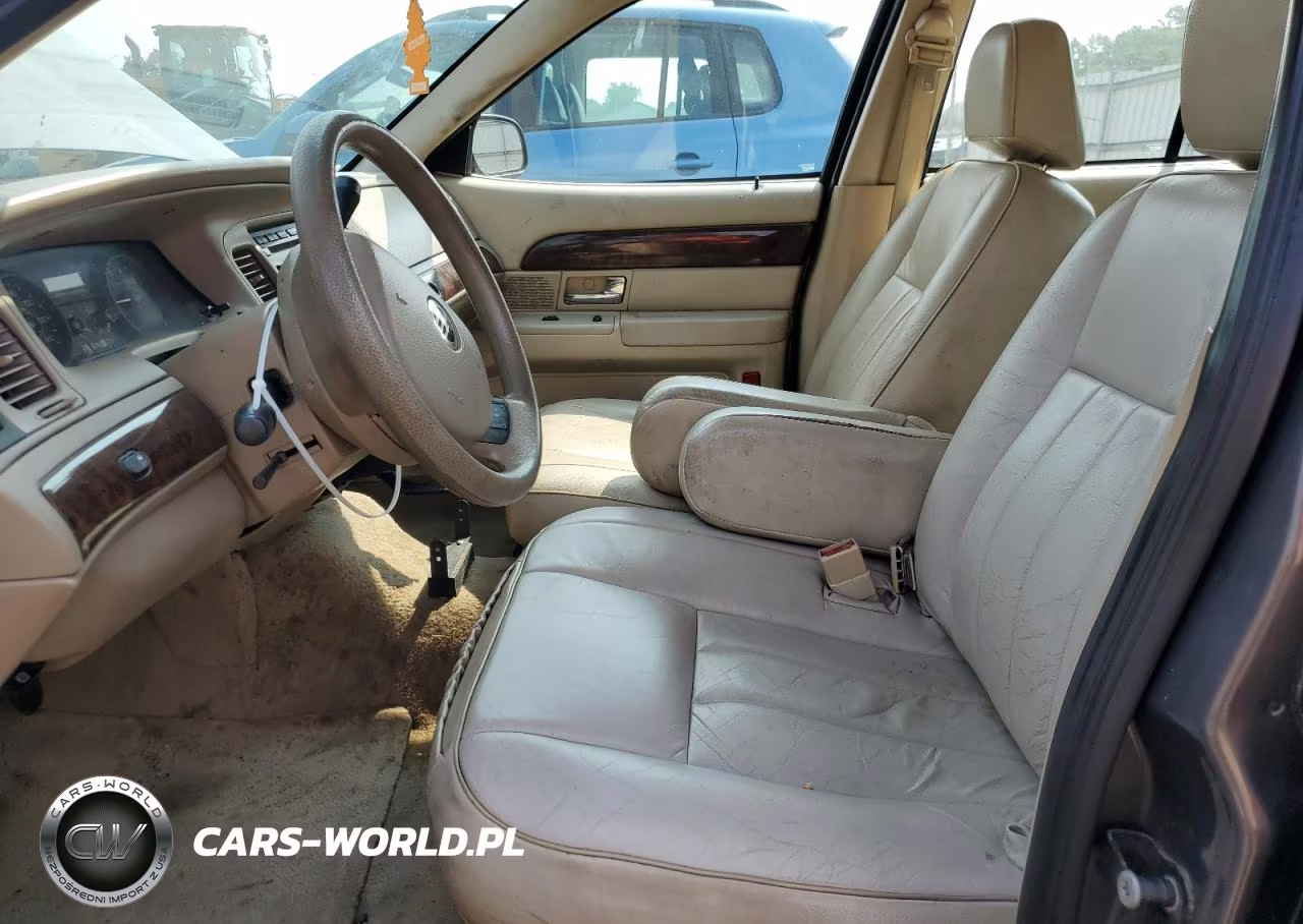 2007 Mercury Grand Marquis Gs VIN:2MEFM74W47X620432 - 7