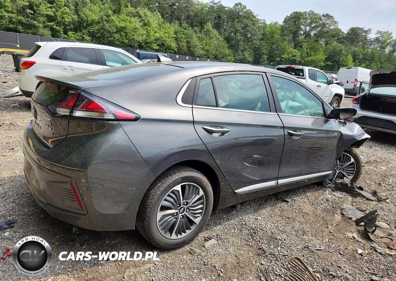 2022 Hyundai Ioniq Limited VIN:KMHCX5LD3NU283218 - 3