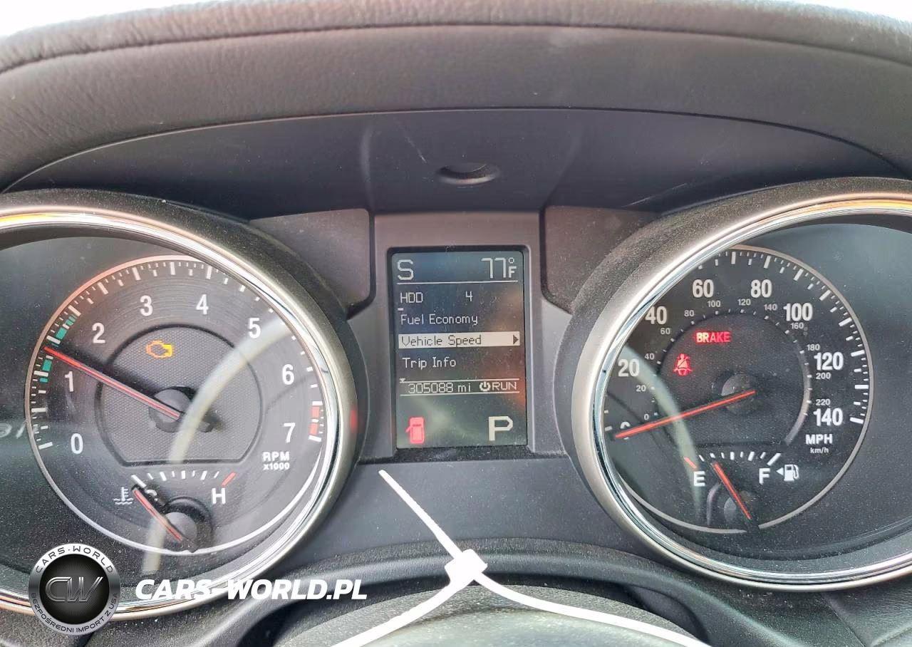 2011 Jeep Grand Cherokee Overland VIN:1J4RR6GG3BC607556 - 9