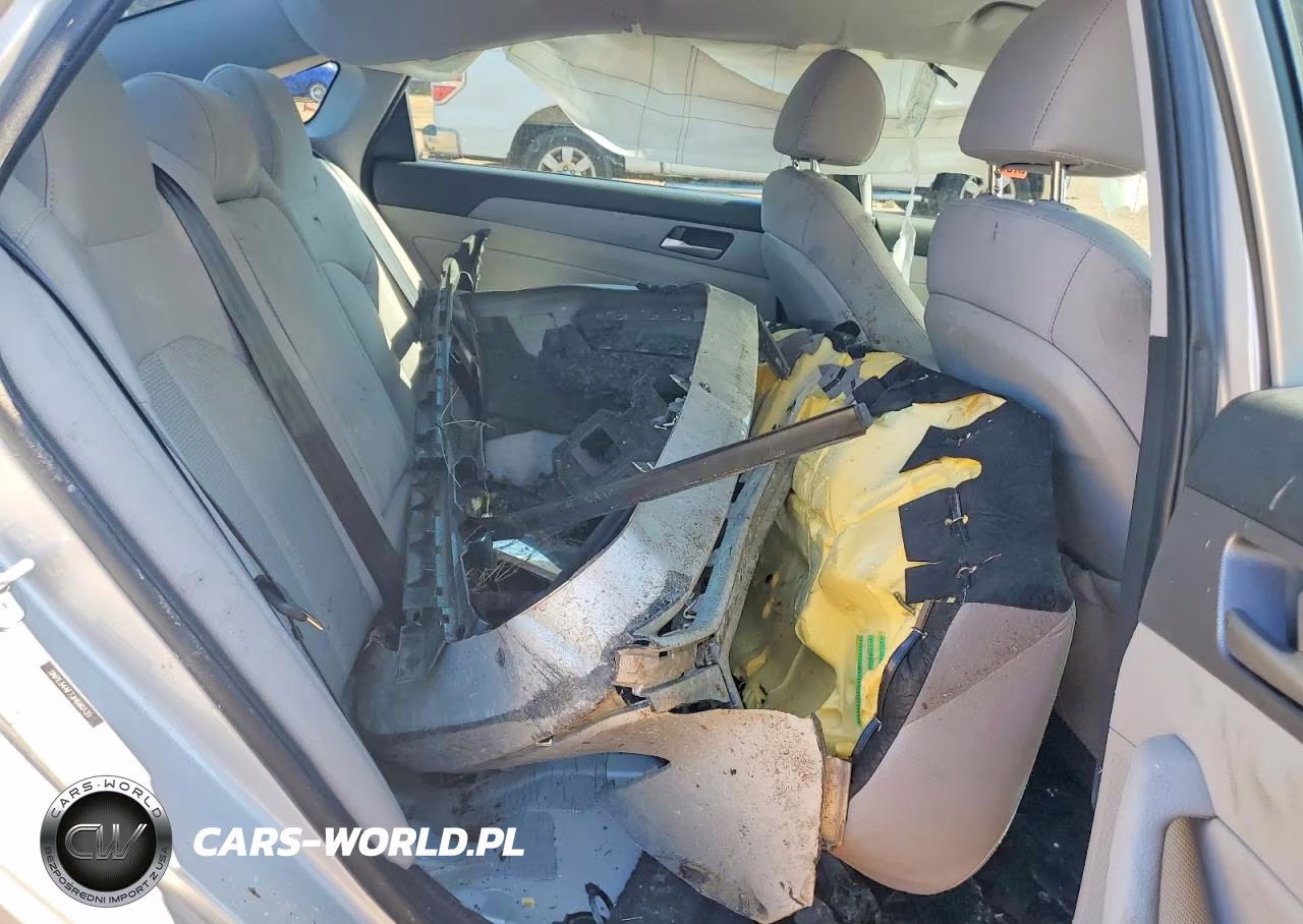 2018 Hyundai Sonata Sel VIN:5NPE34AF7JH680135 - 10