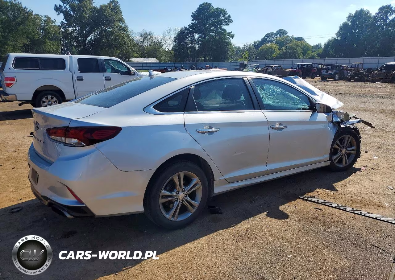 2018 Hyundai Sonata Sel VIN:5NPE34AF7JH680135 - 3