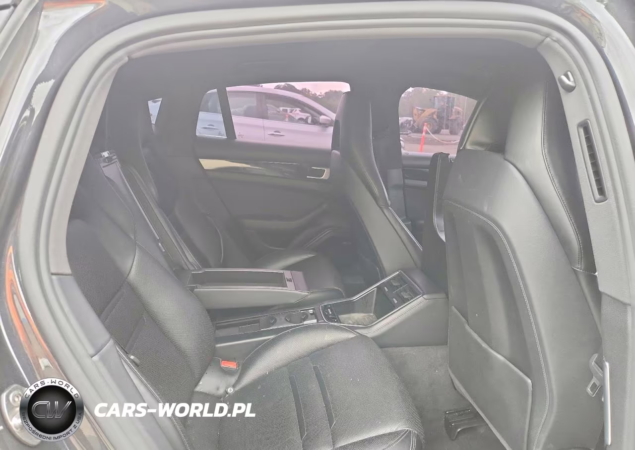 2018 Porsche Panamera 4S VIN:WP0AB2A77JL131898 - 10