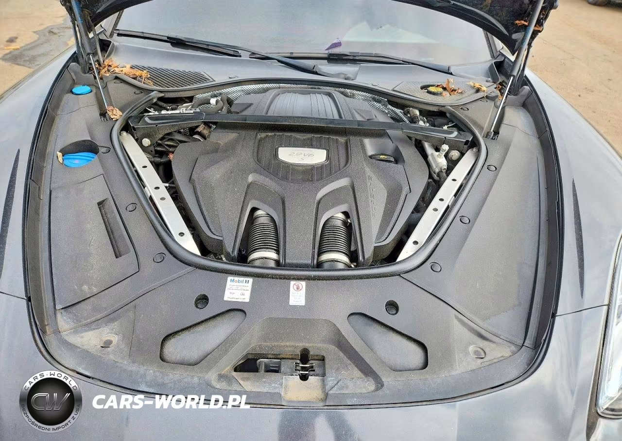 2018 Porsche Panamera 4S VIN:WP0AB2A77JL131898 - 11