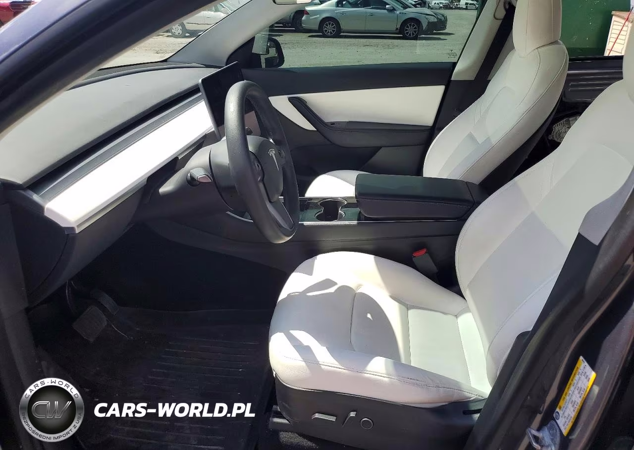 2021 Tesla Model Y VIN:5YJYGDEE9MF085471 - 7