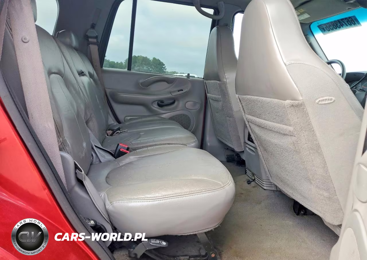 2002 Ford Expedition Xlt VIN:1FMEU16W32LA63778 - 11