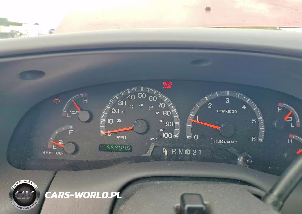 2002 Ford Expedition Xlt VIN:1FMEU16W32LA63778 - 9
