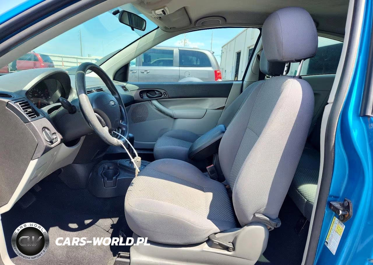 2007 Ford Focus Zx3 VIN:1FAFP31N67W170555 - 7