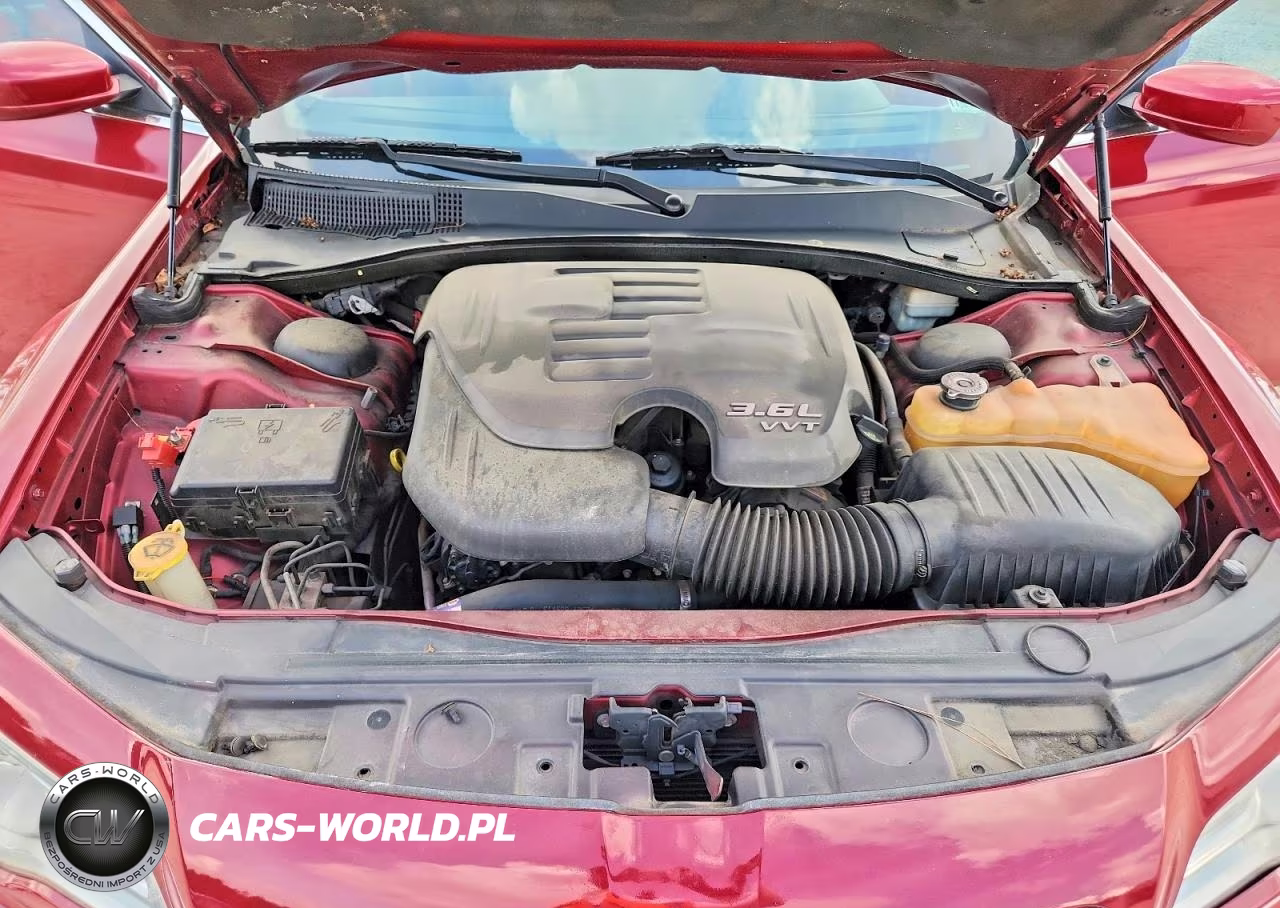 2012 Chrysler 300 VIN:2C3CCAAG6CH132822 - 11