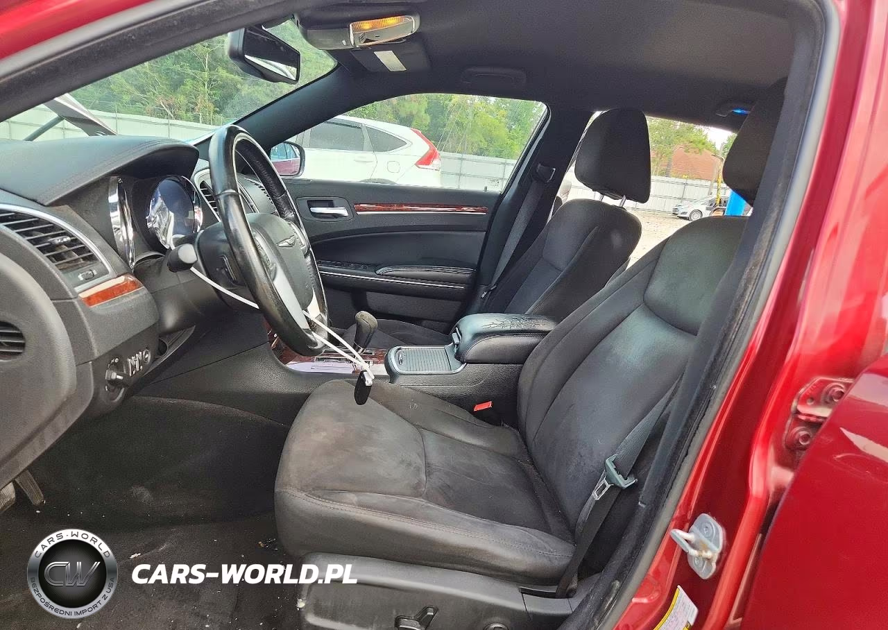 2012 Chrysler 300 VIN:2C3CCAAG6CH132822 - 7