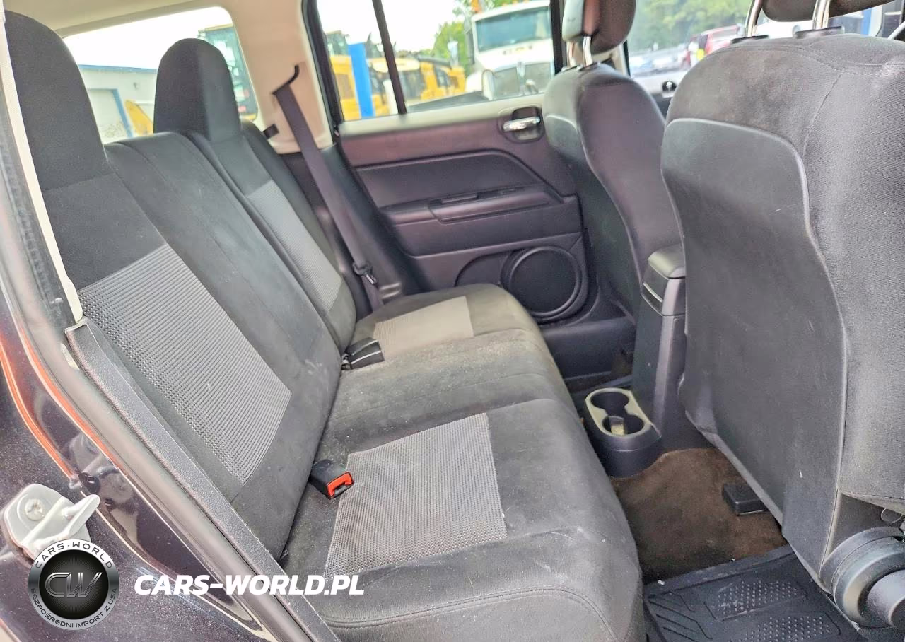 2015 Jeep Patriot Sport VIN:1C4NJPBA3FD296215 - 11
