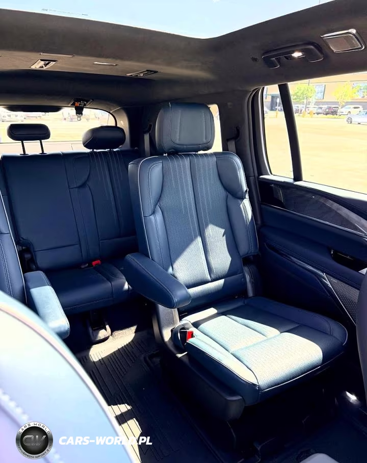 2025 Cadillac Escalade Iq Sport-2 VIN:1GYTEFKL0SU105099 - 14