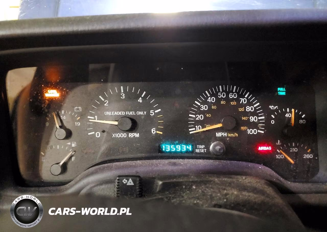 1999 Jeep Cherokee Limited VIN:1J4FF78S0XL611186 - 9