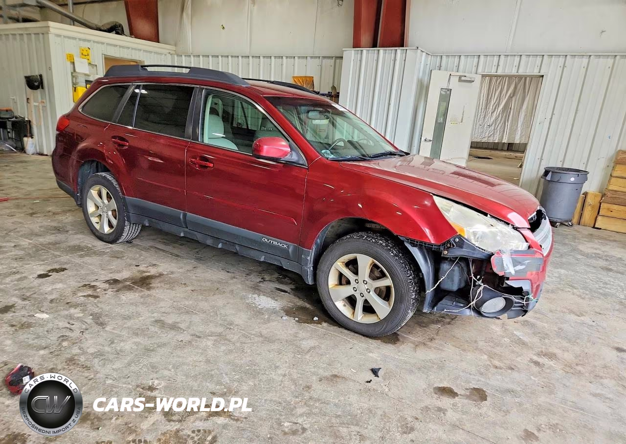 2013 Subaru Outback 2.5I Premium VIN:4S4BRBCC5D3243884 - 4