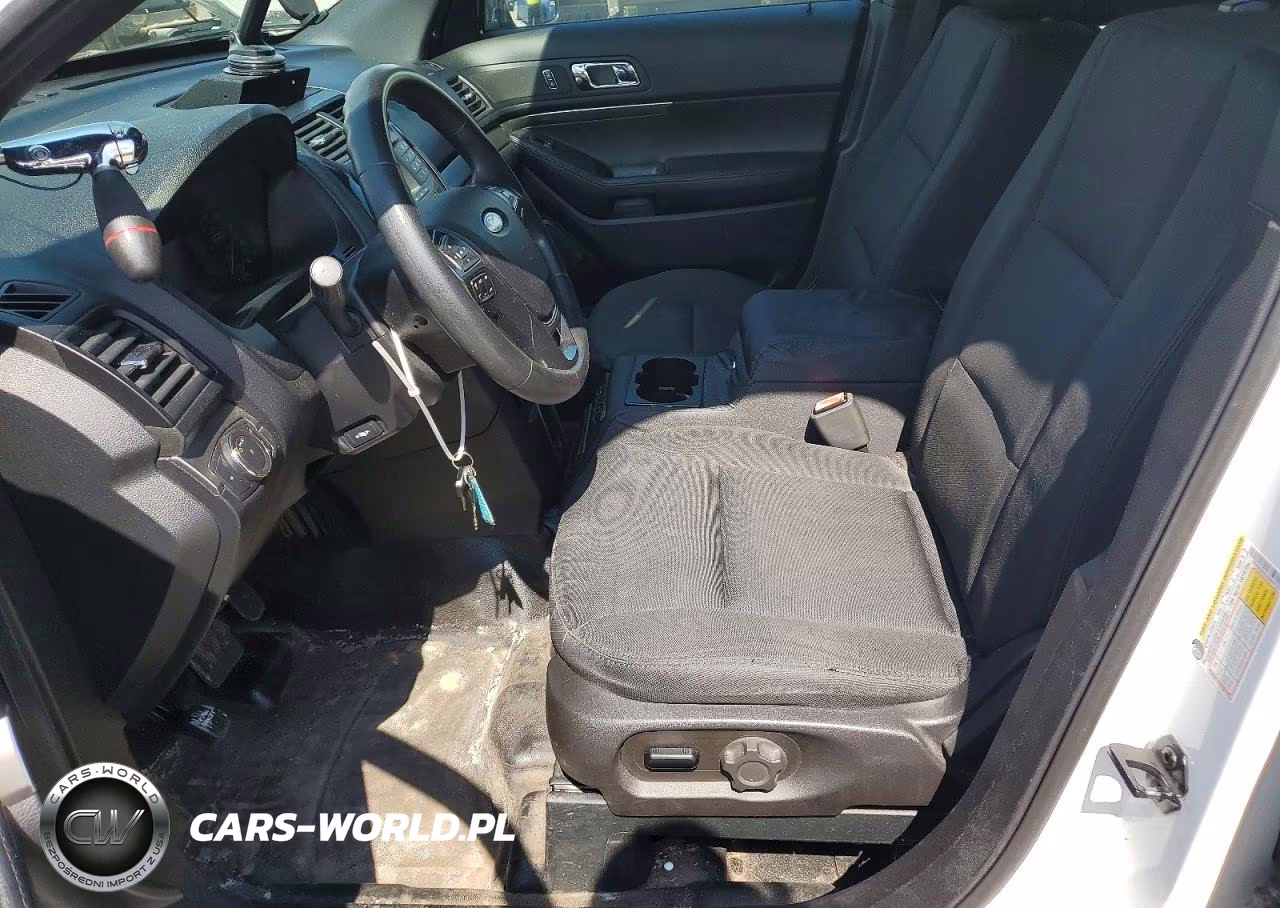 2019 Ford Explorer Police Interceptor VIN:1FM5K8AR2KGB44120 - 7