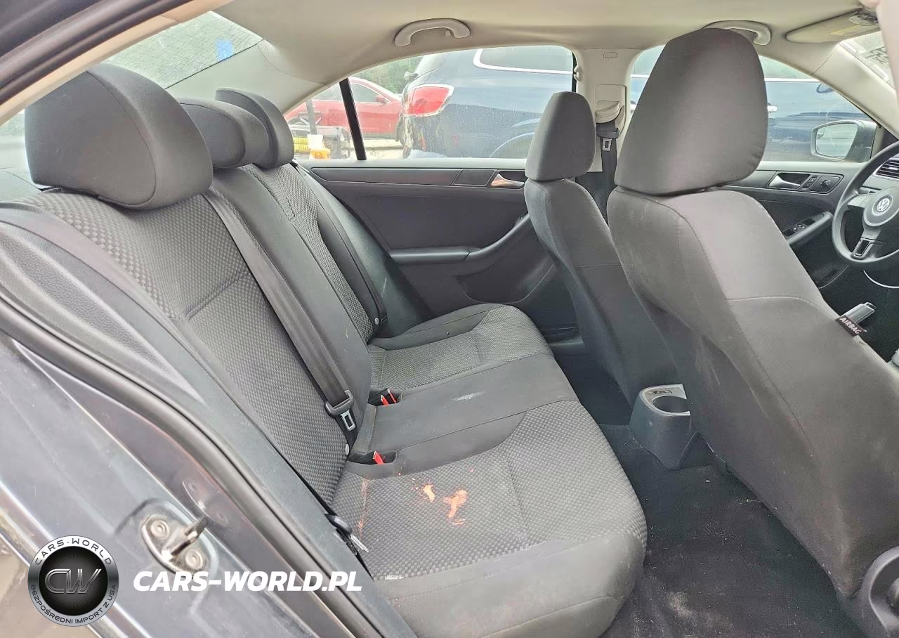 2013 Volkswagen Jetta Base VIN:3VW2K7AJ7DM368887 - 10