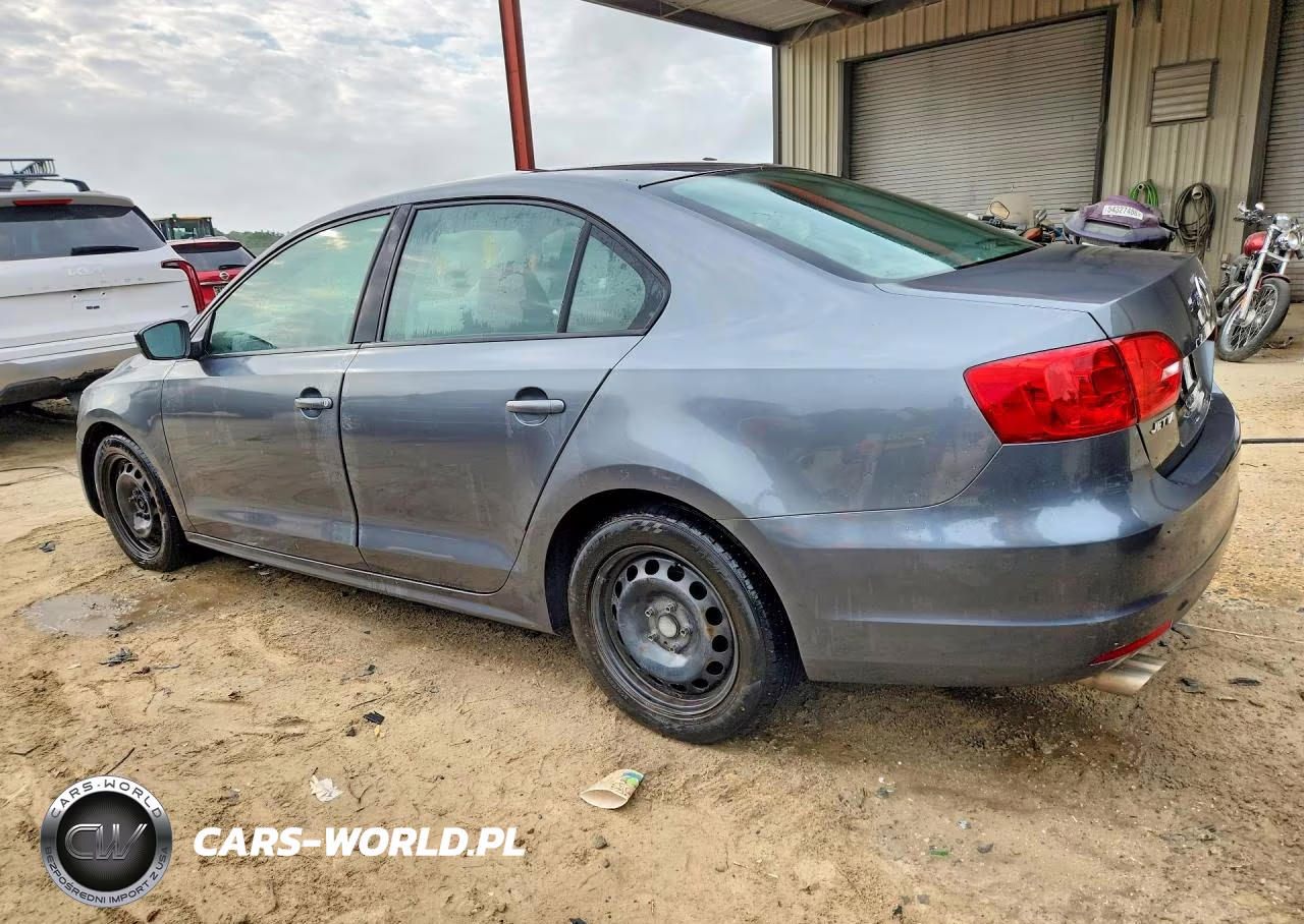 2013 Volkswagen Jetta Base VIN:3VW2K7AJ7DM368887 - 2