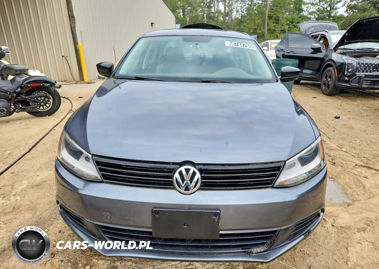 2013 Volkswagen Jetta Base VIN:3VW2K7AJ7DM368887 - 5