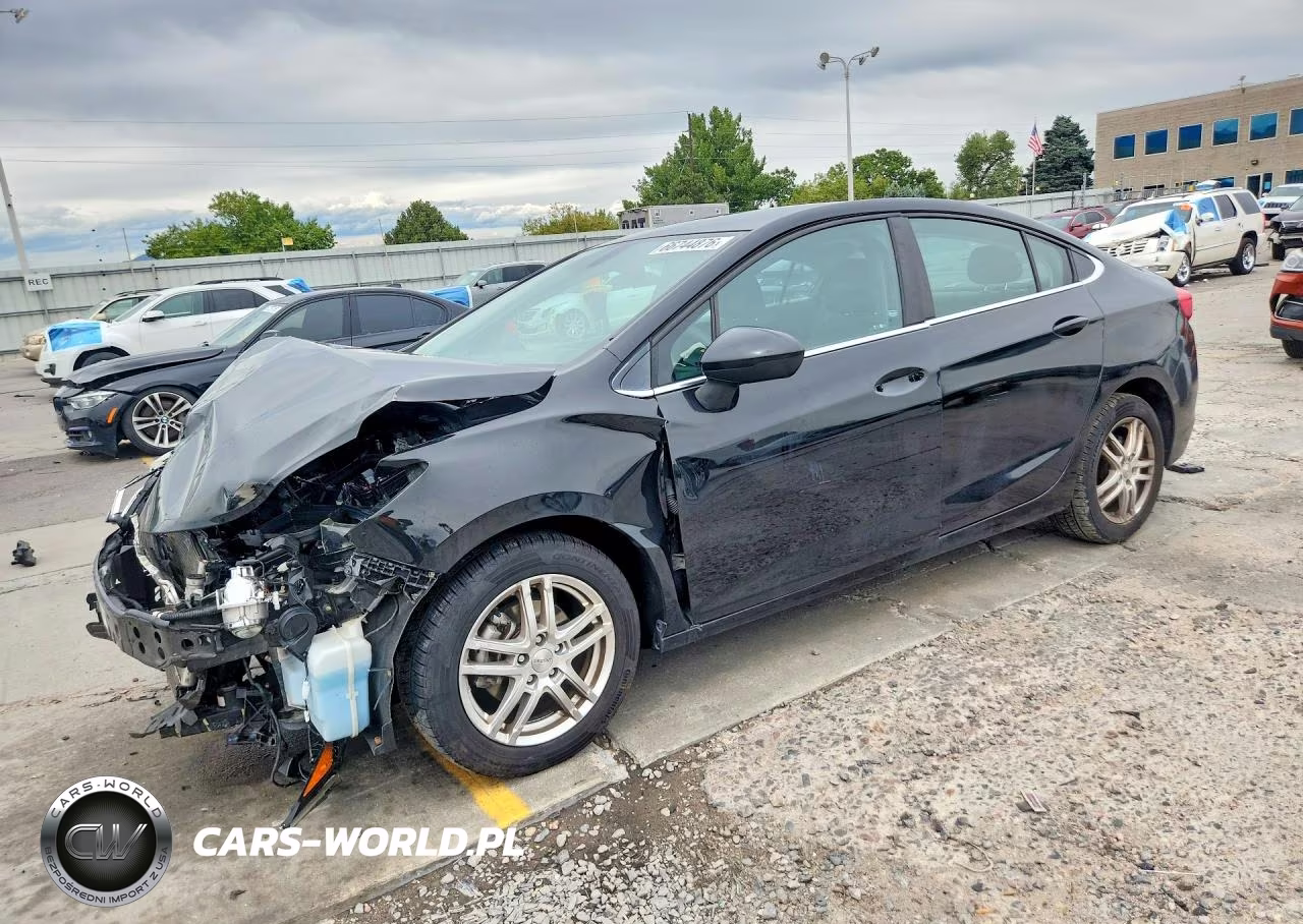 2018 Chevrolet Cruze Lt – zdjęcie 1 z 13