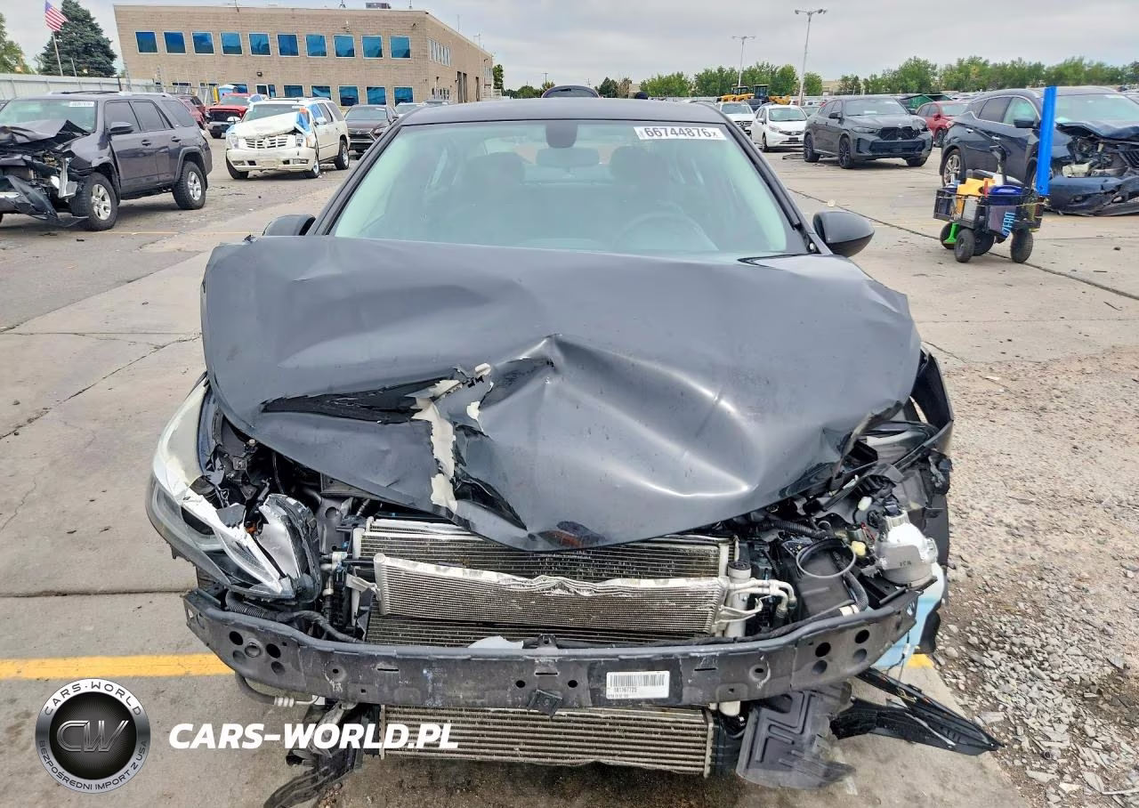 2018 Chevrolet Cruze Lt VIN:1G1BE5SM3J7167543 - 5