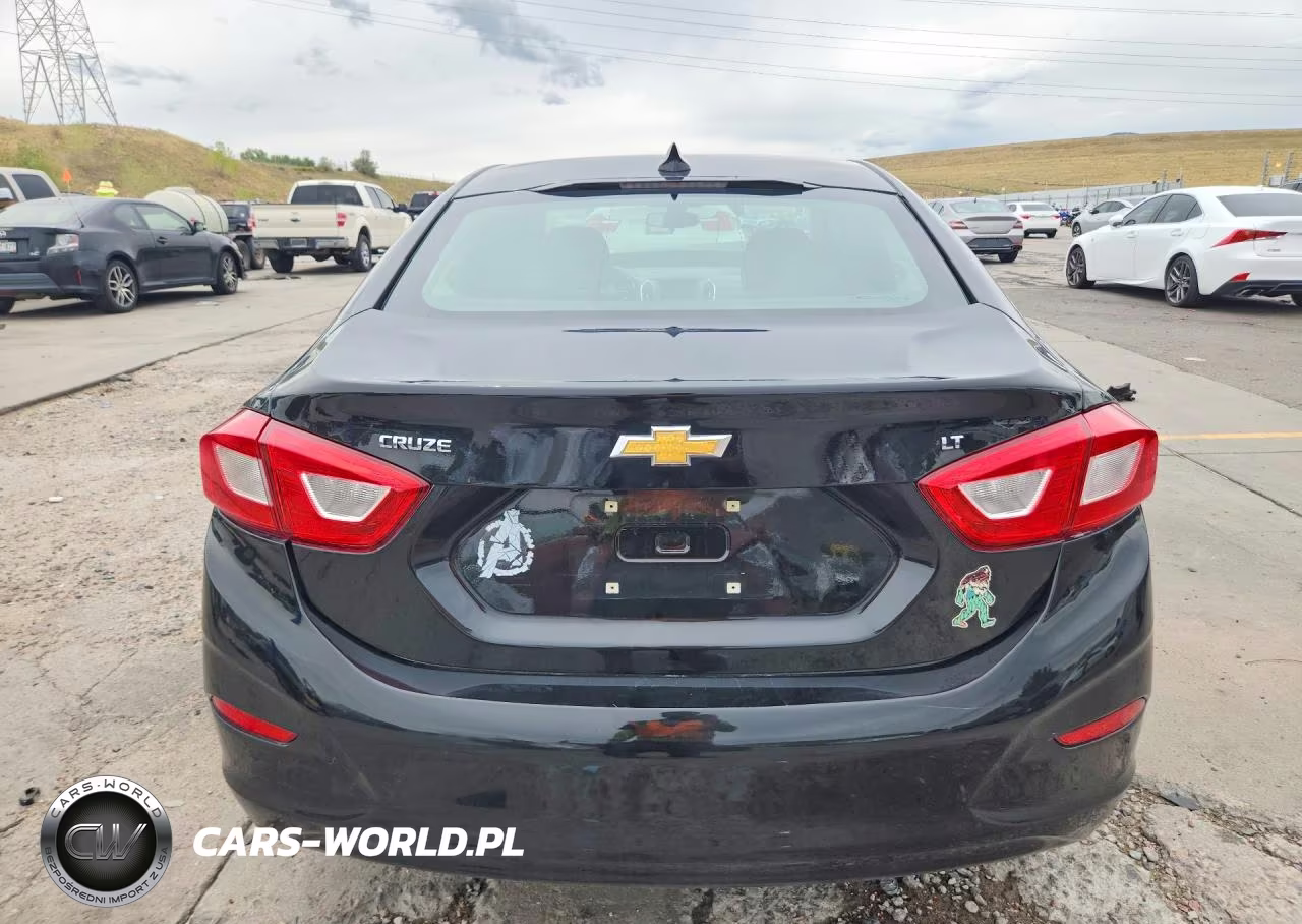 2018 Chevrolet Cruze Lt VIN:1G1BE5SM3J7167543 - 6