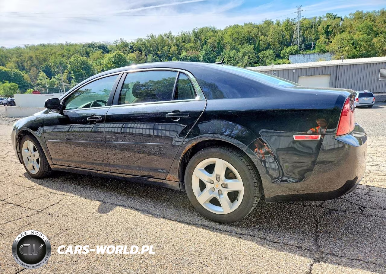 2011 Chevrolet Malibu Ls VIN:1G1ZB5E1XBF215944 - 2