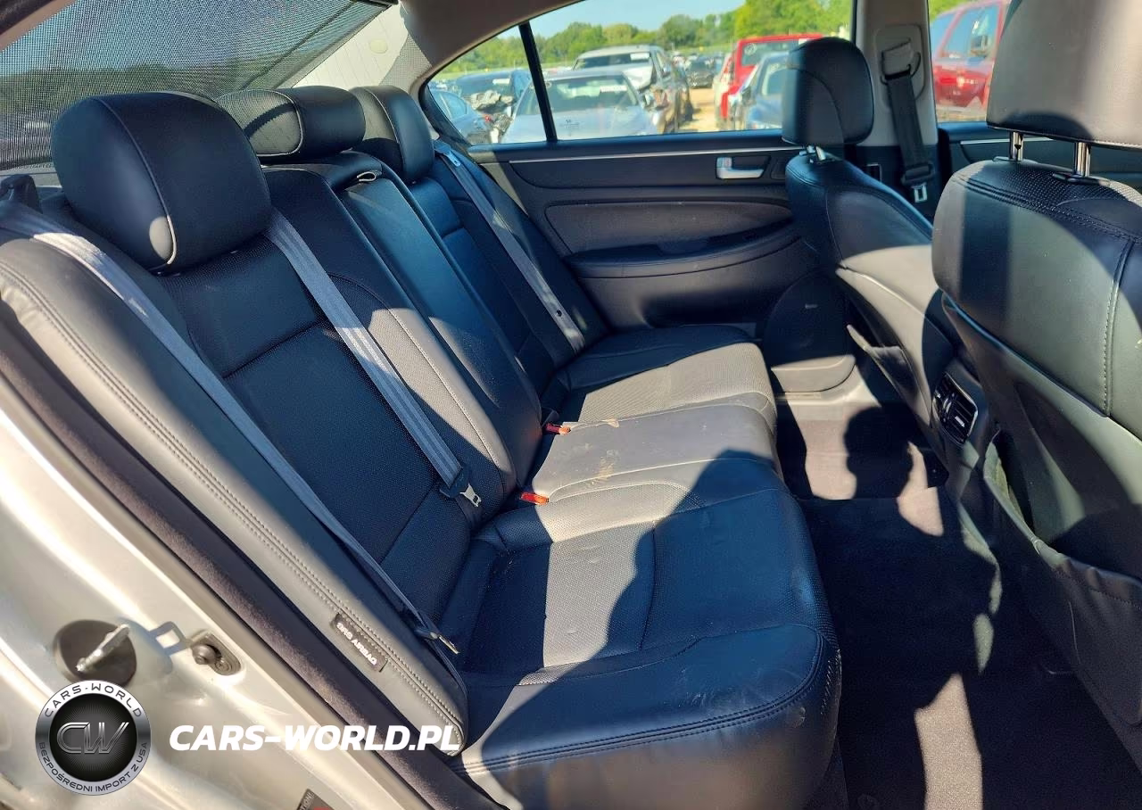 2012 Hyundai Genesis 3.8L VIN:KMHGC4DD5CU201413 - 10