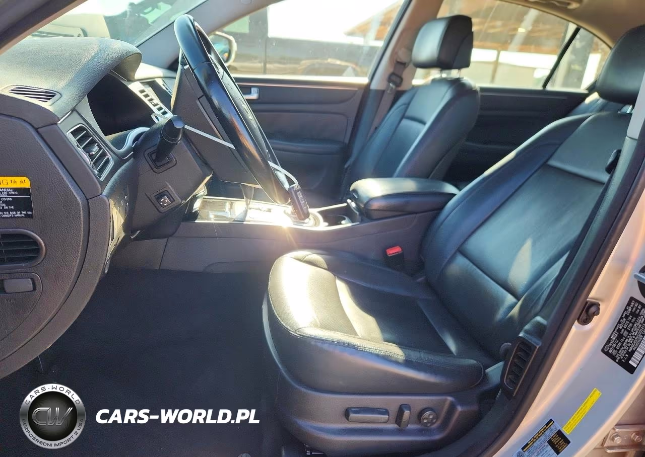 2012 Hyundai Genesis 3.8L VIN:KMHGC4DD5CU201413 - 7