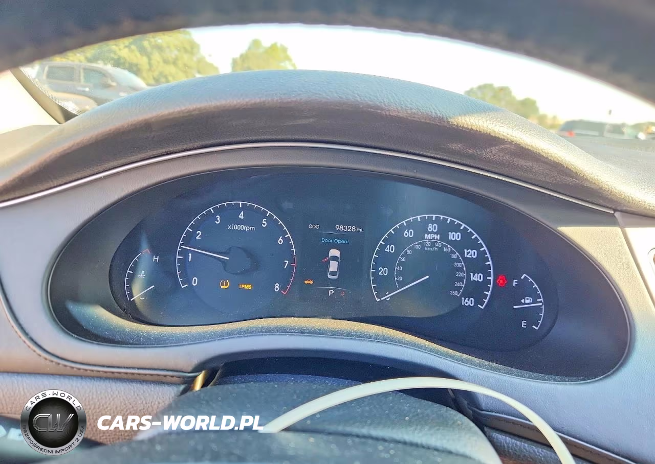 2012 Hyundai Genesis 3.8L VIN:KMHGC4DD5CU201413 - 9