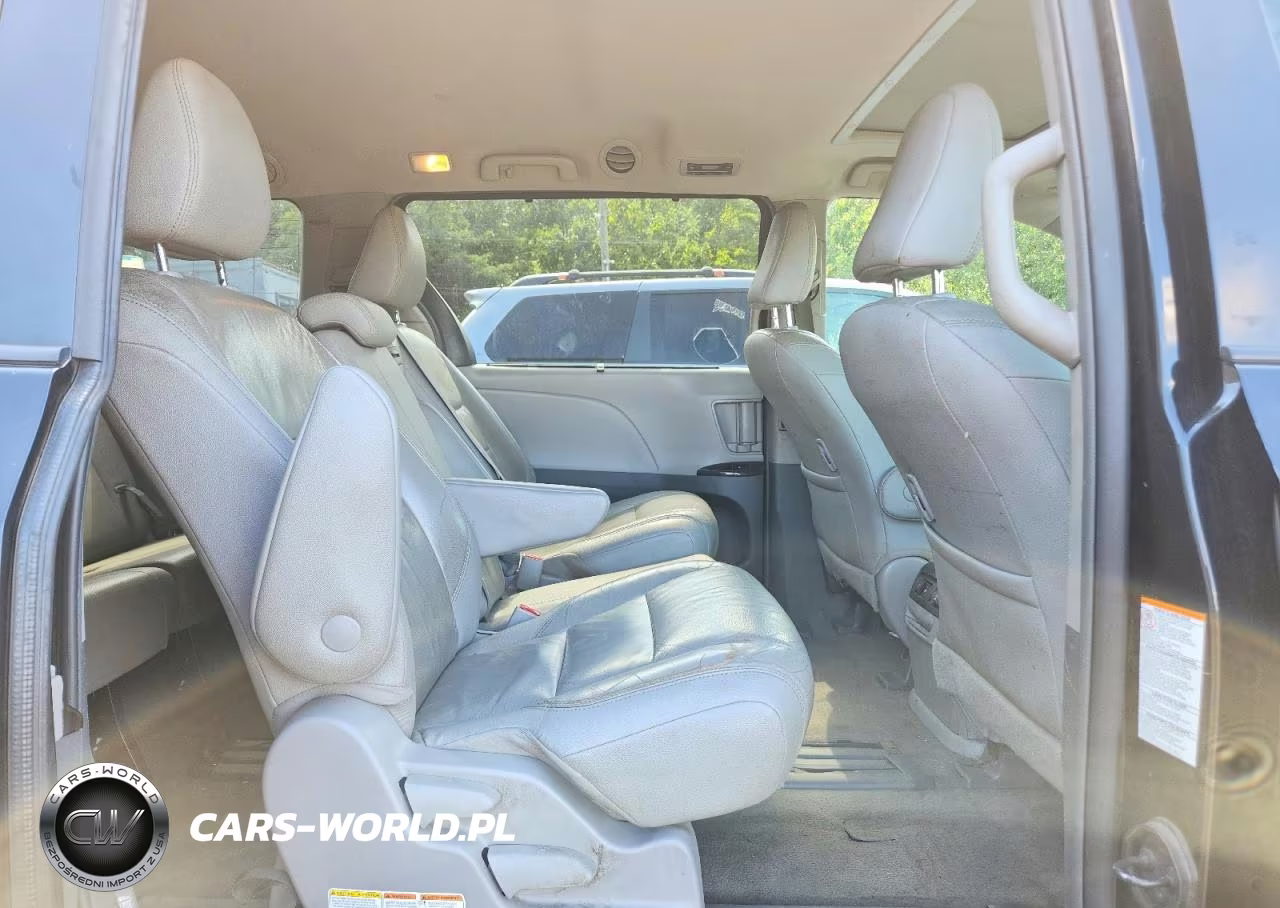 2018 Toyota Sienna Xle 8-Passenger VIN:5TDYZ3DC5JS934927 - 11