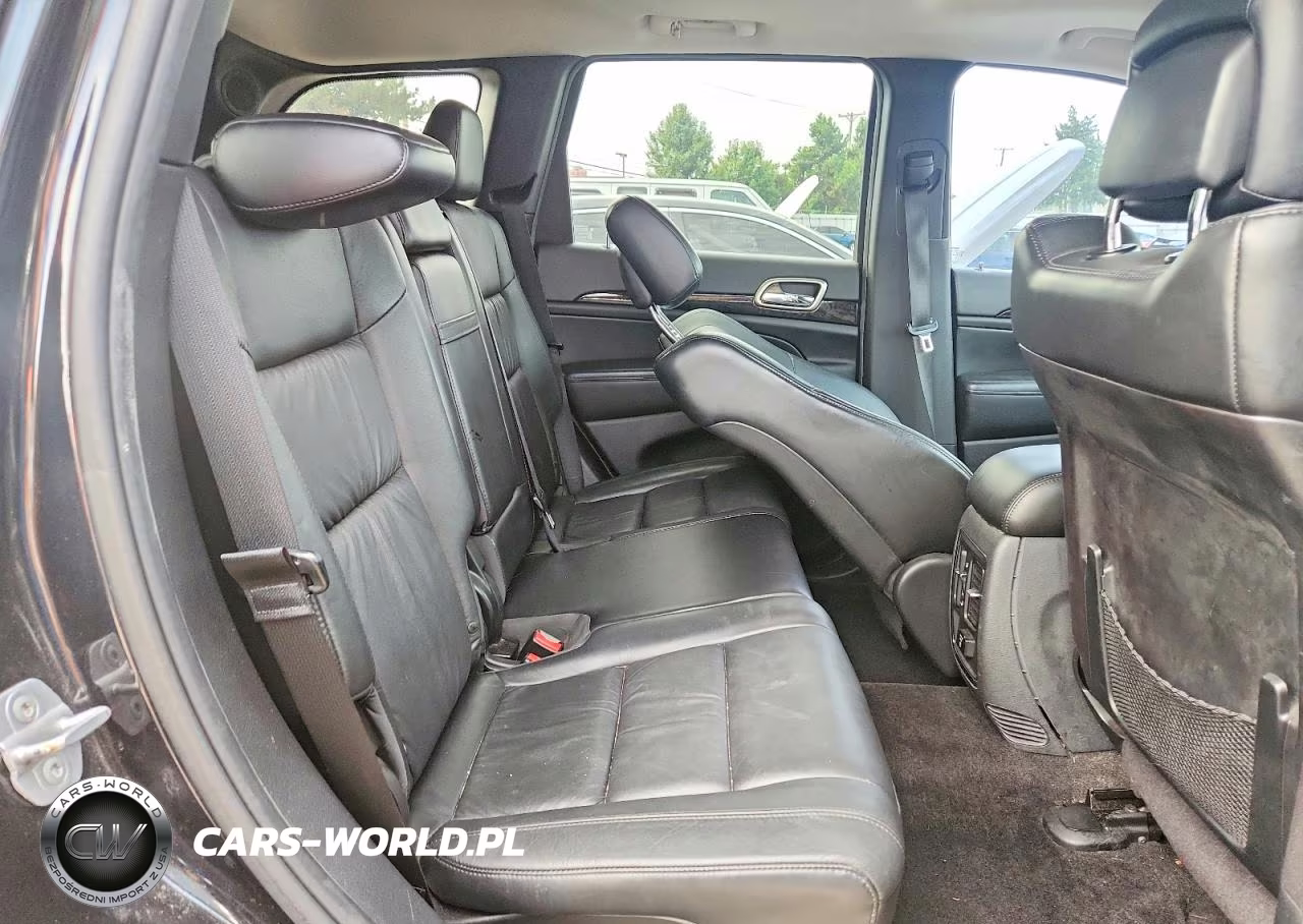 2012 Jeep Grand Cherokee Laredo VIN:1C4RJFAG9CC225815 - 11