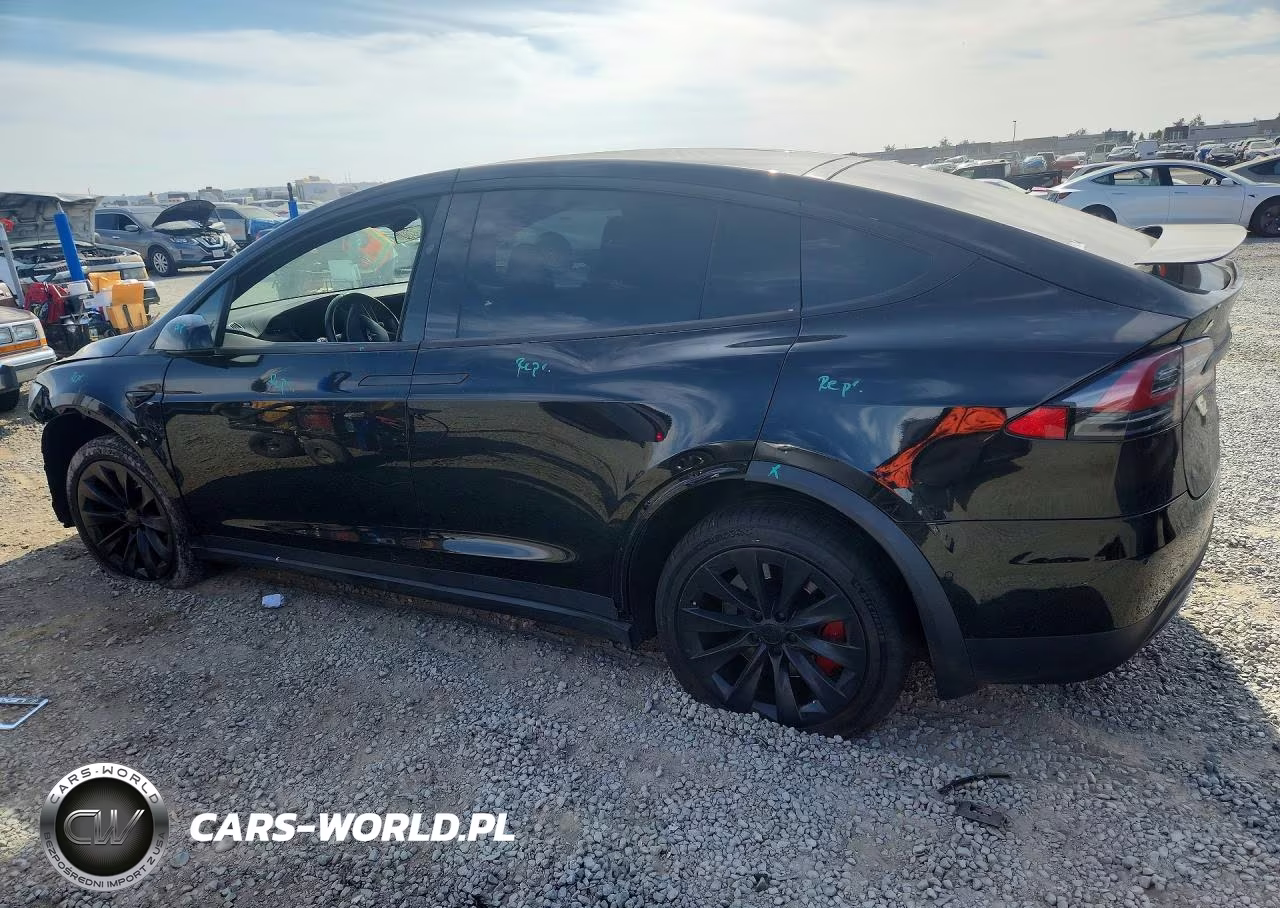 2019 Tesla Model X VIN:5YJXCDE29KF182728 - 2