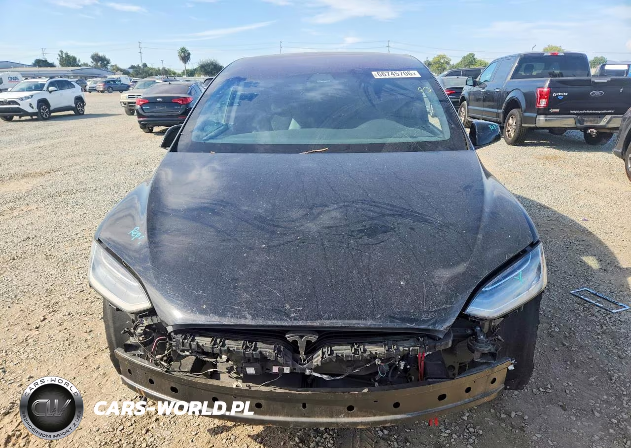2019 Tesla Model X VIN:5YJXCDE29KF182728 - 5