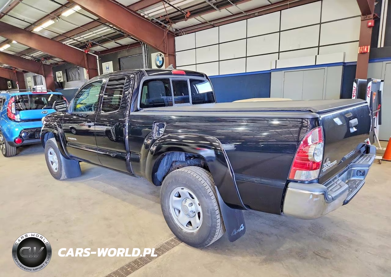 2014 Toyota Tacoma Base VIN:5TFUX4EN2EX025585 - 2