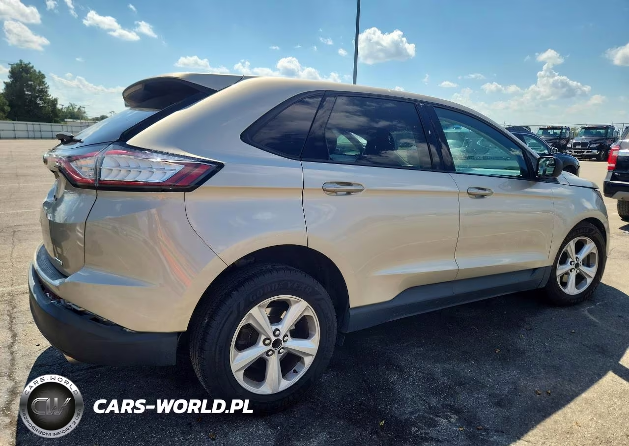 2018 Ford Edge Se VIN:2FMPK3G9XJBC36181 - 3