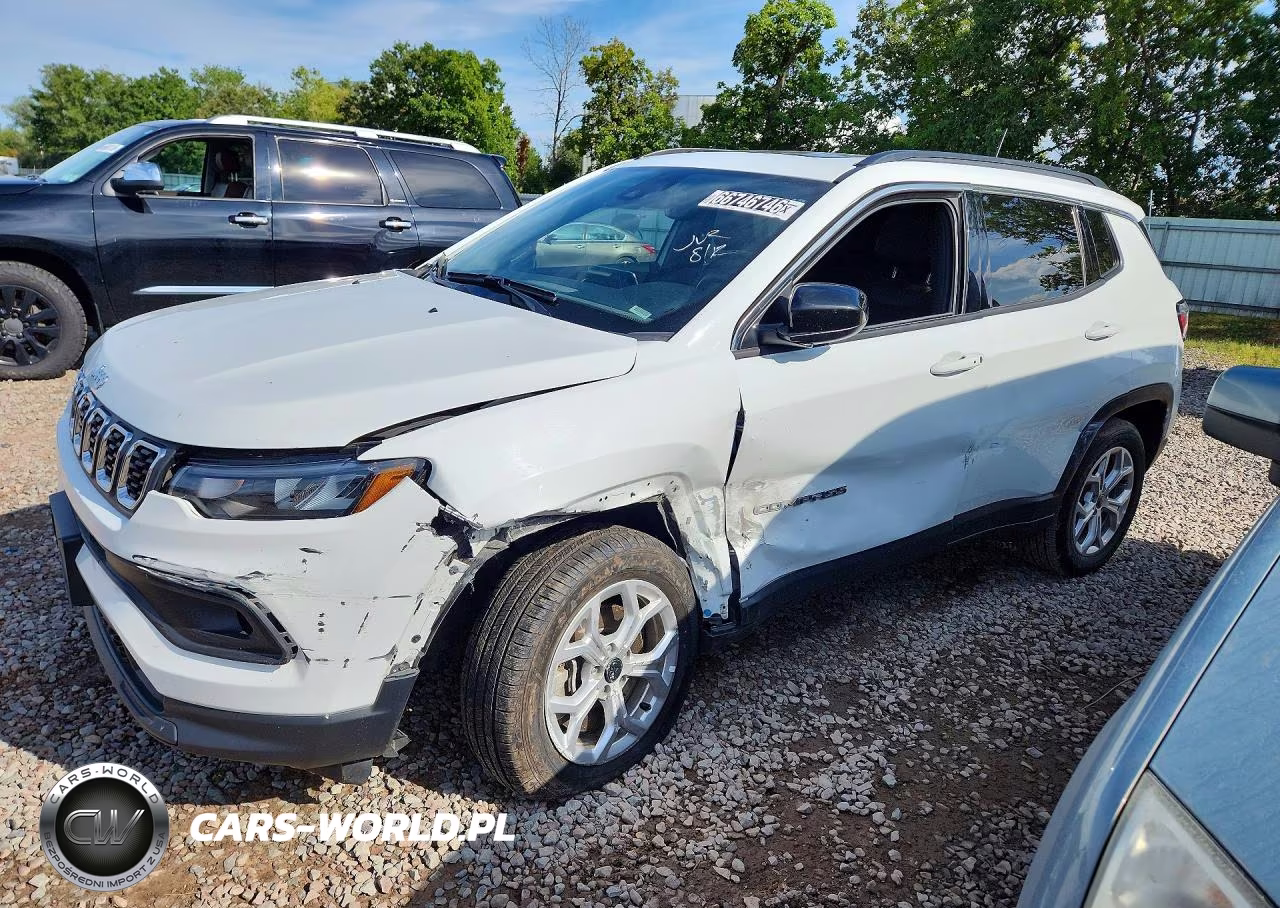 2025 Jeep Compass Latitude – zdjęcie 1 z 13