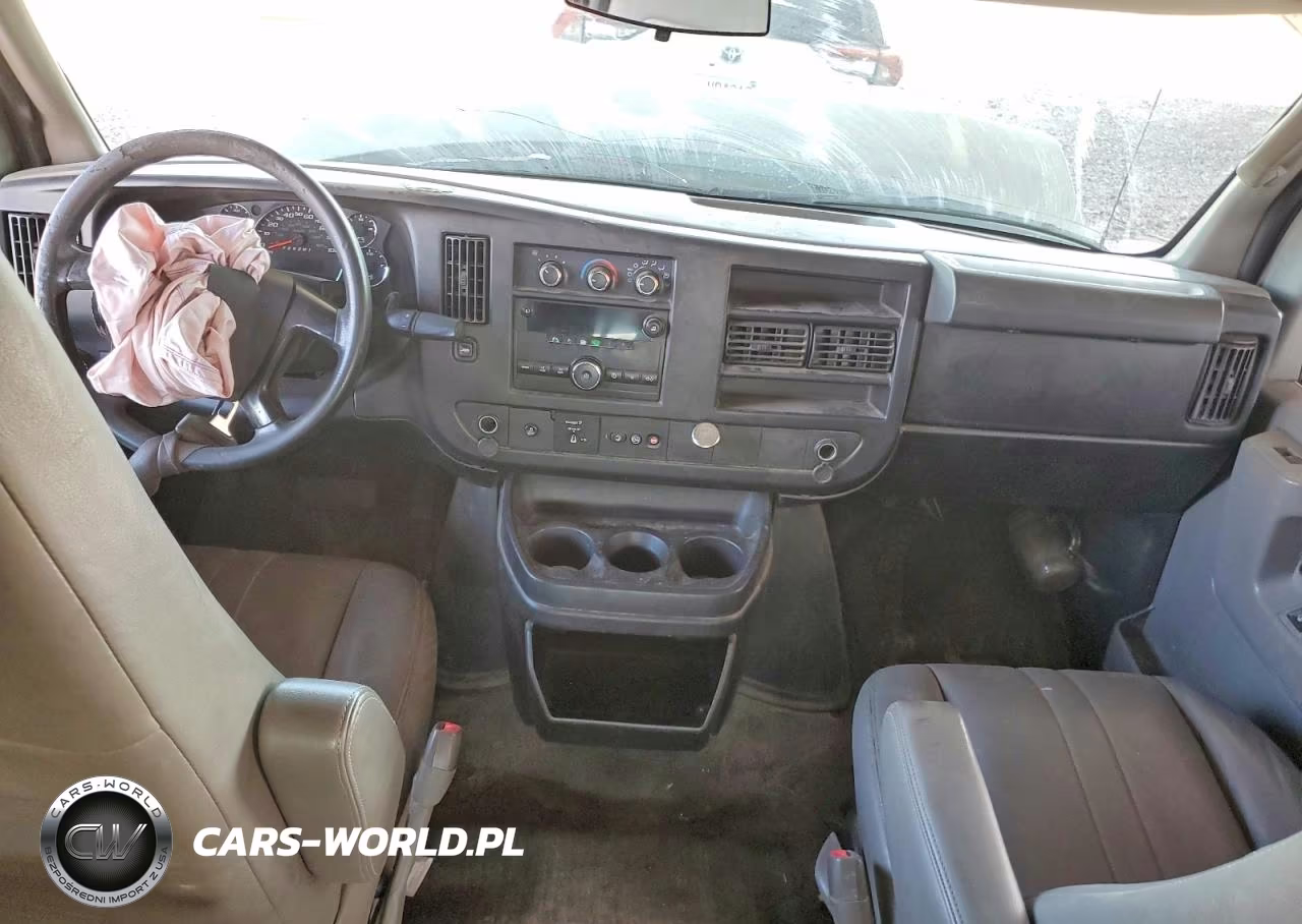 2014 Chevrolet Express G2500 VIN:1GCWGFFA5E1190906 - 8