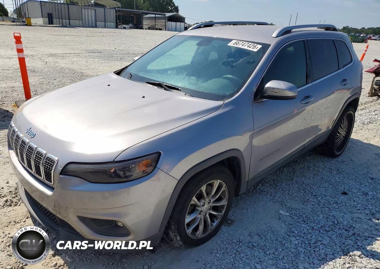 2019 Jeep Cherokee Latitude VIN:1C4PJLCB0KD144587 - 1