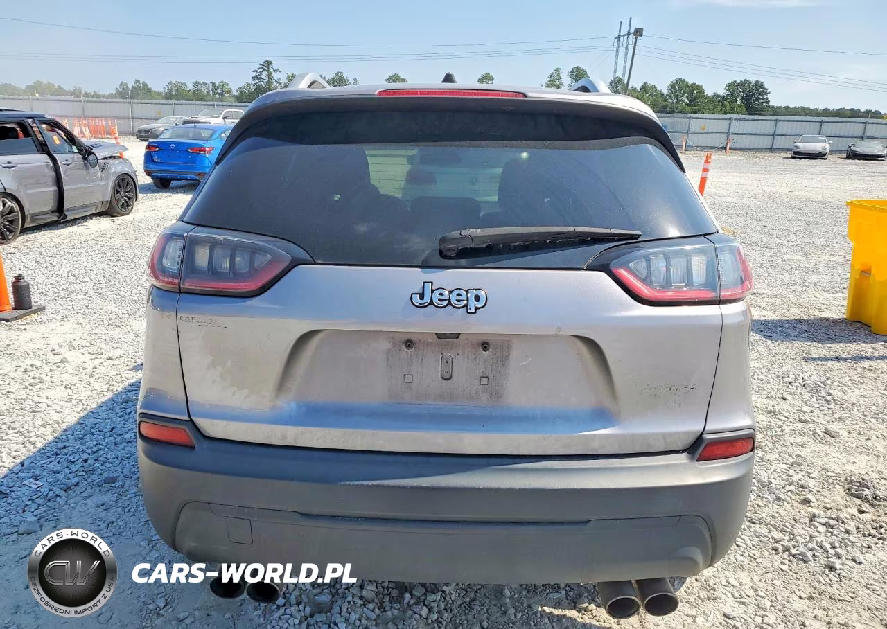 2019 Jeep Cherokee Latitude VIN:1C4PJLCB0KD144587 - 6