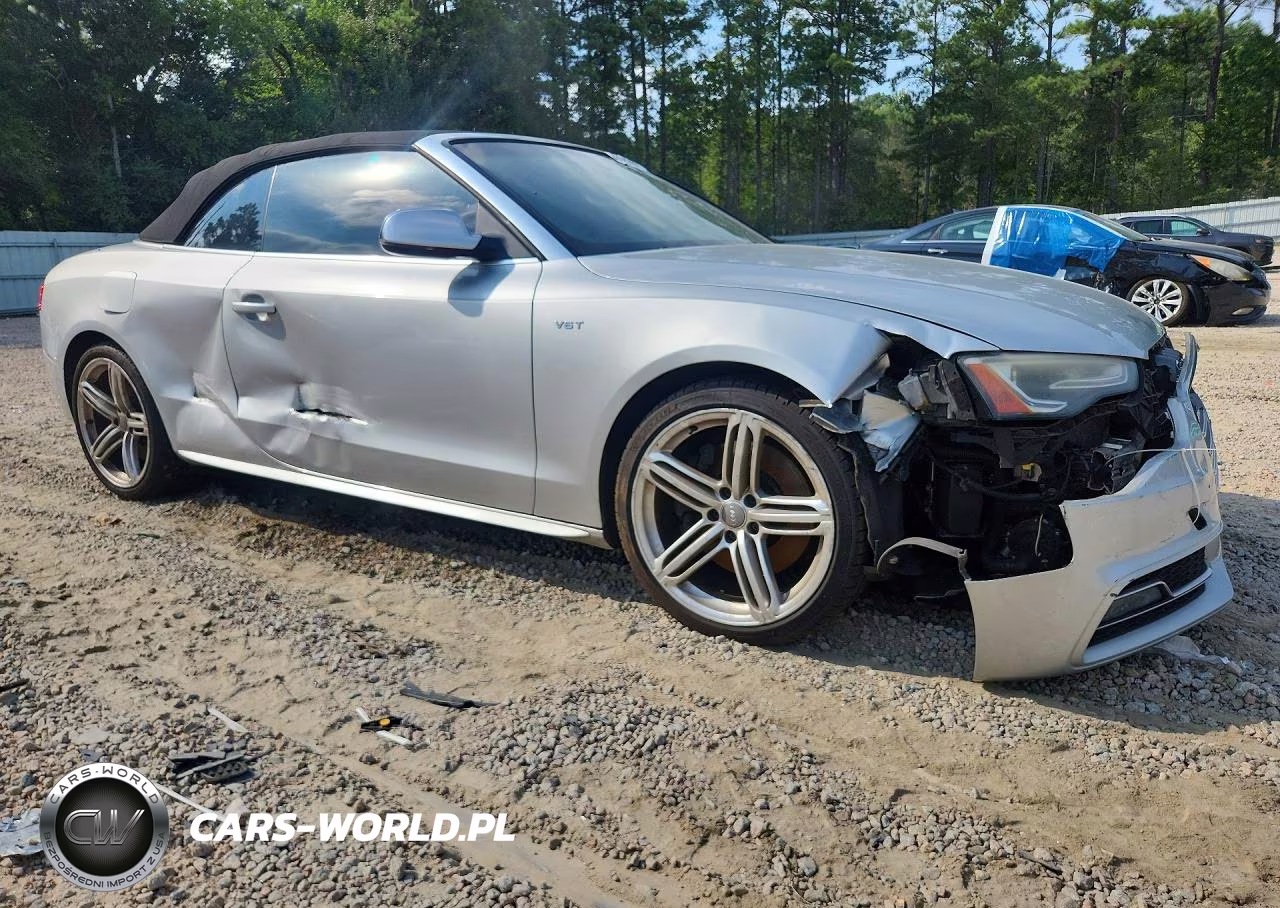 2013 Audi S5 Premium Plus VIN:WAUCGAFH5DN001792 - 4