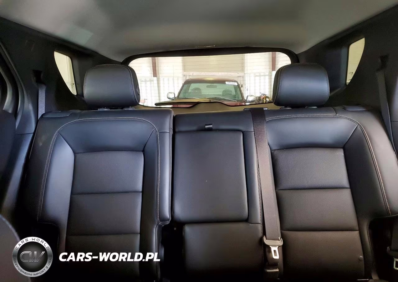 2018 Chevrolet Equinox Premier VIN:2GNAXWEX7J6307173 - 10