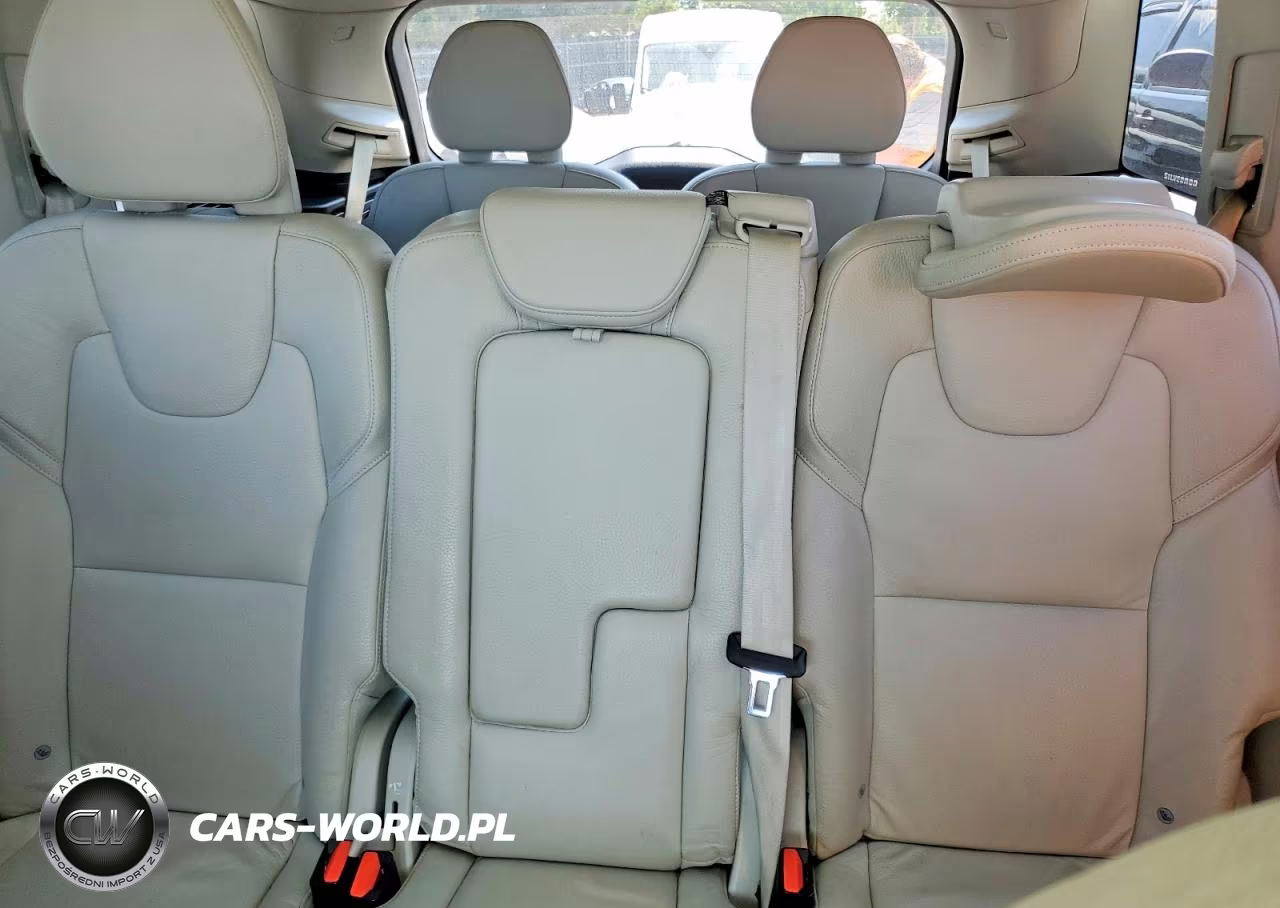 2021 Volvo Xc90 T6 Momentum VIN:YV4A22PK1M1713391 - 10