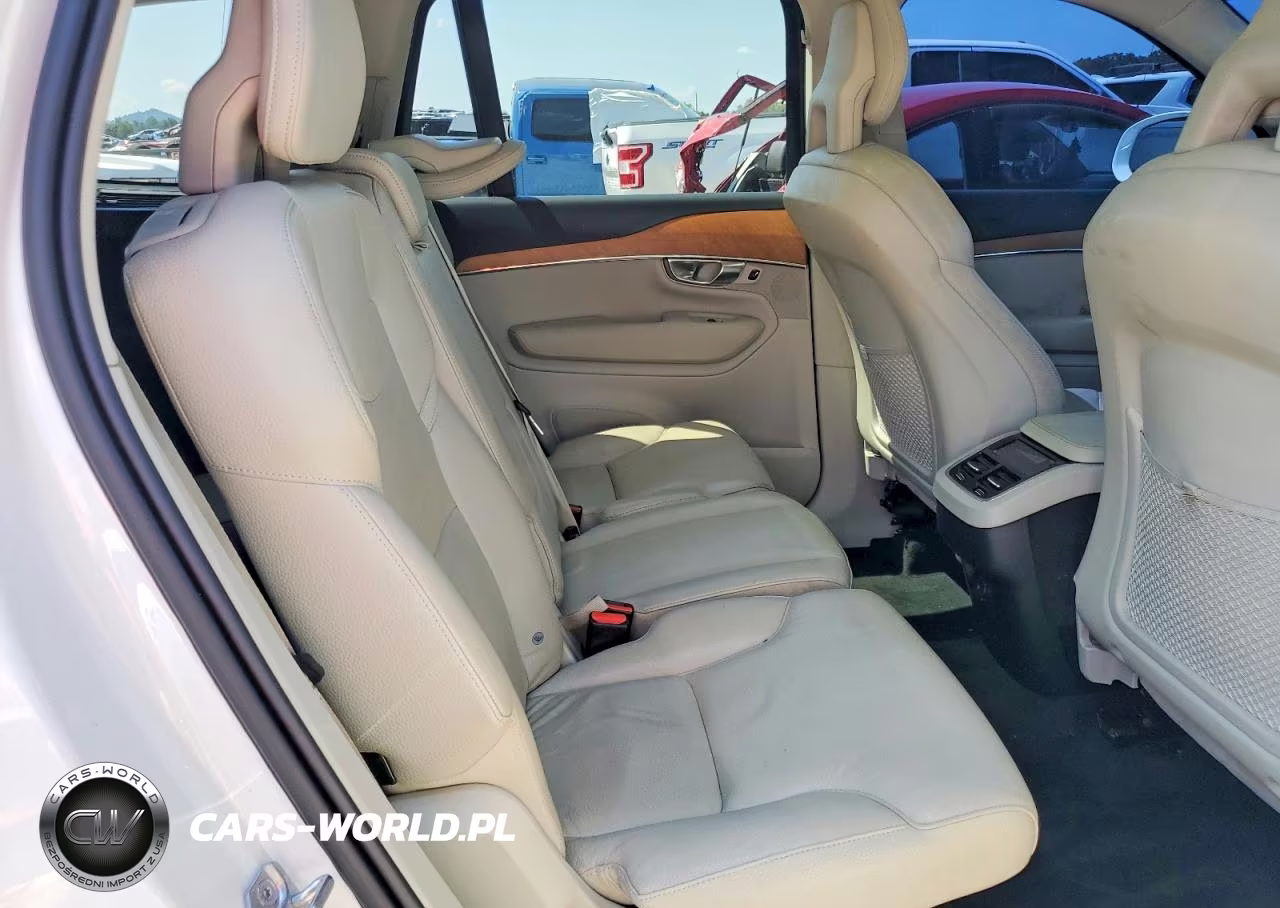 2021 Volvo Xc90 T6 Momentum VIN:YV4A22PK1M1713391 - 11